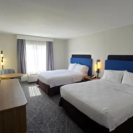 Hampton Inn & Suites Chicago Deer Park Exterior photo