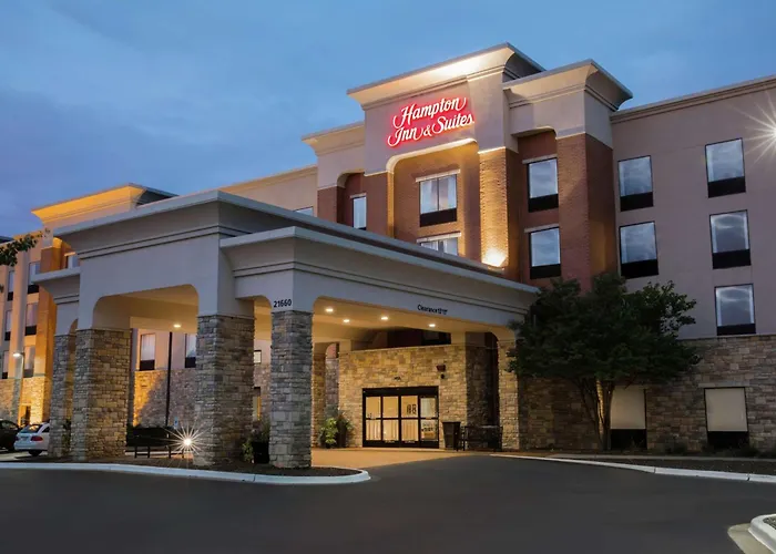Hampton Inn & Suites Chicago Deer Park