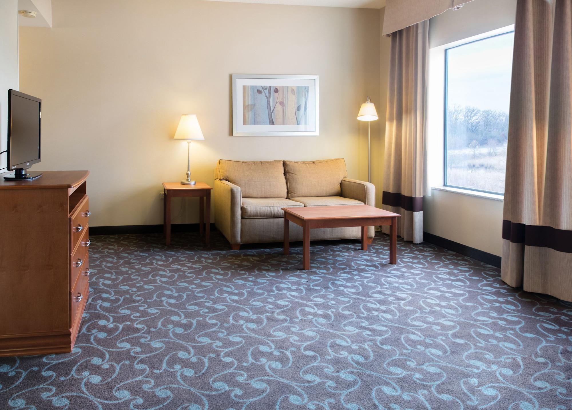 Hampton & Chicago Hotel 3*