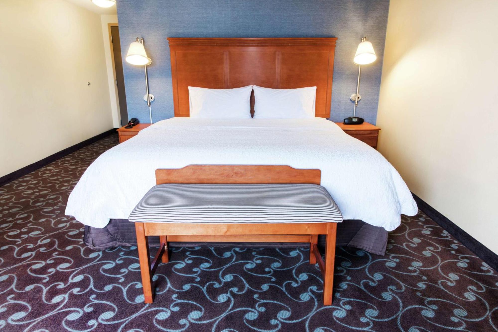 Hotel Hampton & Chicago