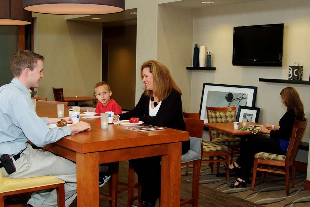 Hotel Hampton & Chicago Deer Park