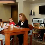 Hampton Inn & Suites Chicago Deer Park 