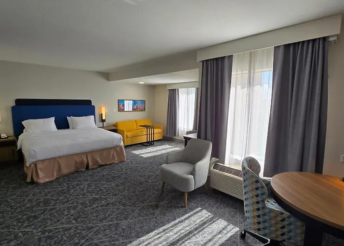 Hampton Inn & Suites Chicago Deer Park
